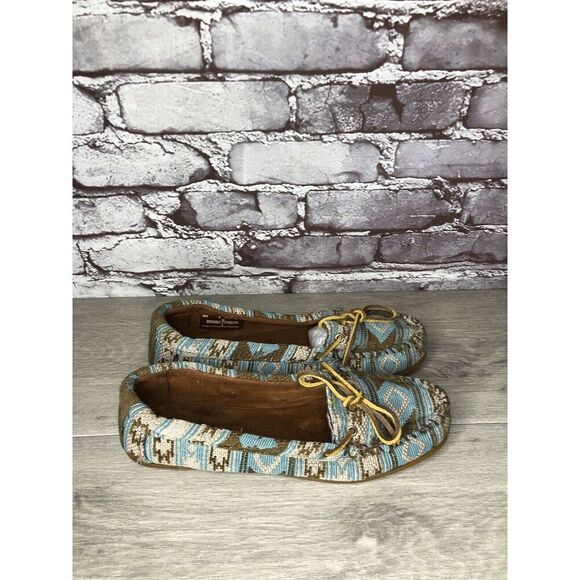 Minnetonka Blue Aztec Southwest Lace Bow Moccasins Shoes Women Sz 9M US/40EU - Picture 3 of 16